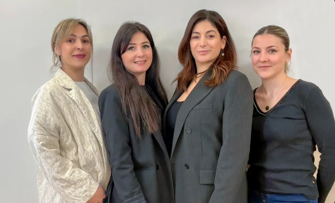 La Coquetterie, Coiffure · Maquillage permanent · Ongles au Le C3 Coublevie